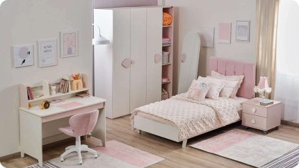 NORA YOUNG ROOM